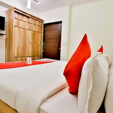 Collection O 12462 Hotel Shiv Inn Гандинагар Экстерьер фото